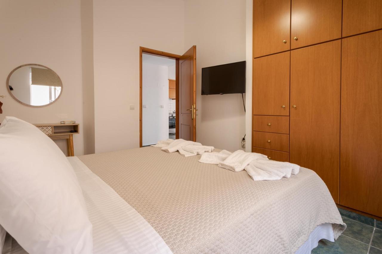 Themis City Apartment Kíssamos Exterior foto
